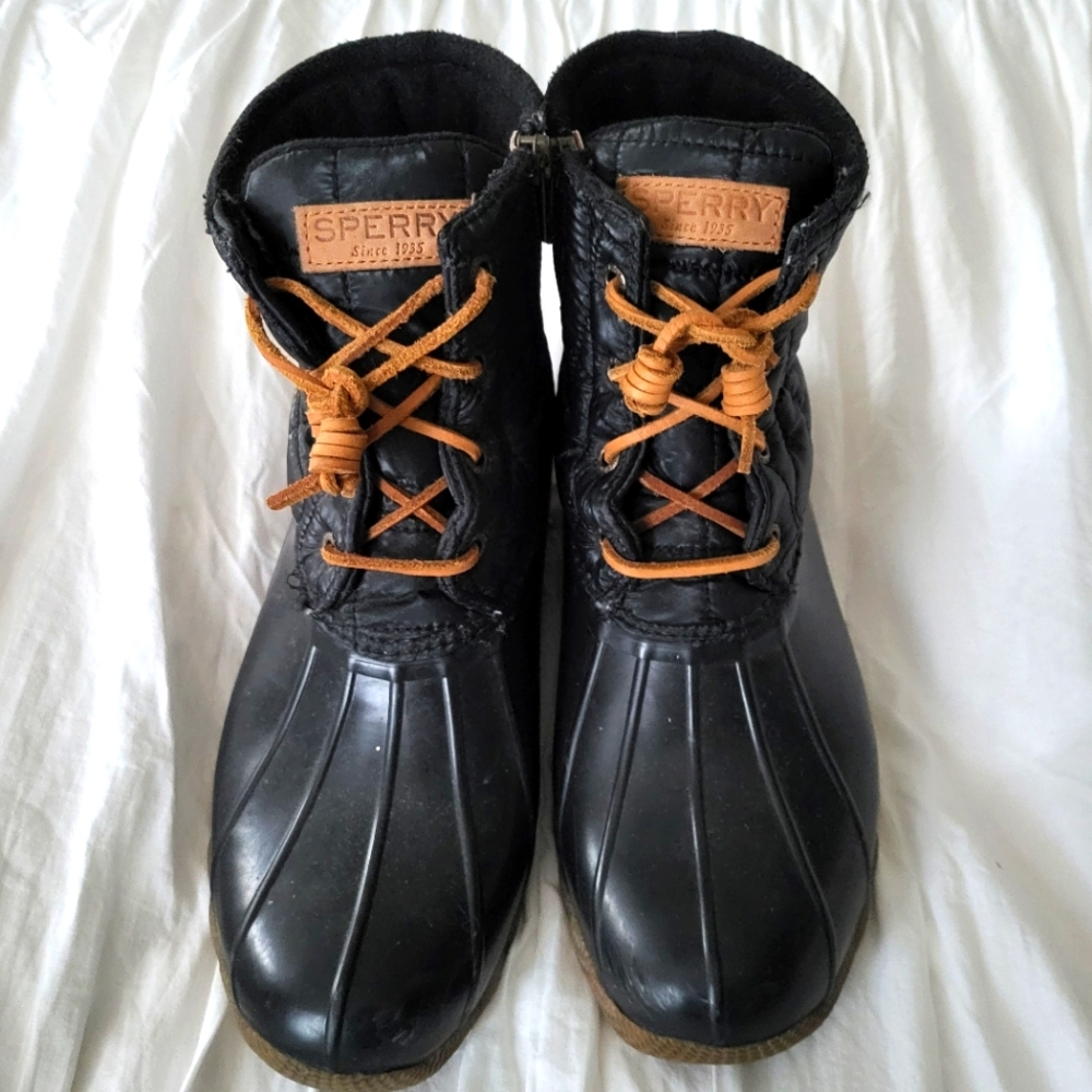 Sperry Top Sider Women’s Saltwater Rain / Duck Boots, Black Quilt